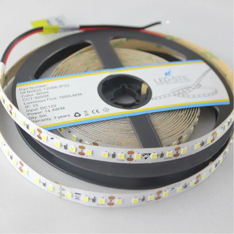 LED стрічка LED-STIL 6000K, 14,4 Вт/м 2835, 120 діодів, IP33, 12V, 1600 LM, холодне світло DFN2835-120B6-IP33 фото